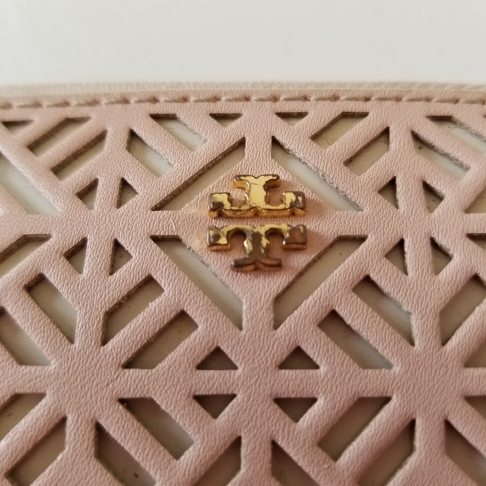 Tory Burch Zip Around Wallet - Picture 3 of 11